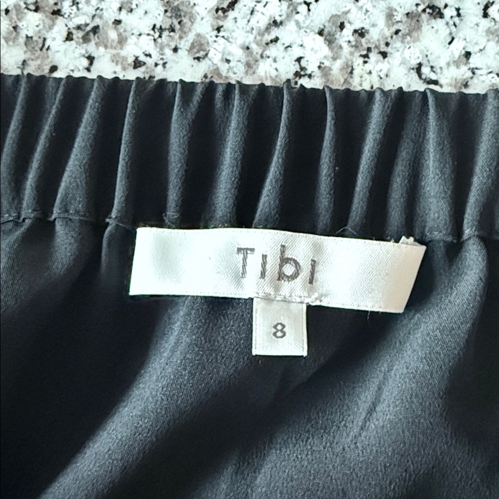 Tibi Black Pleated Off-the-Shoulder Silk Top with bell sleeves Sz 8 - Picture 4 of 9